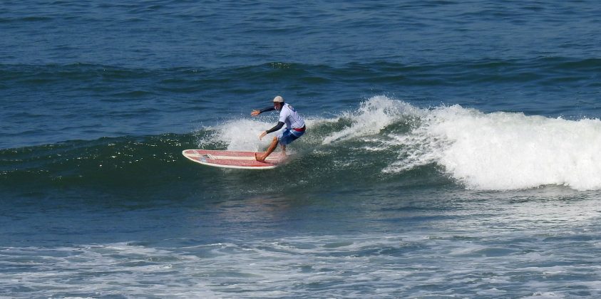 Primeiro Torneio Brasileiro Interclubes de Longboard, Quebra Mar, Santos (SP). Foto: Fábio Paulista.