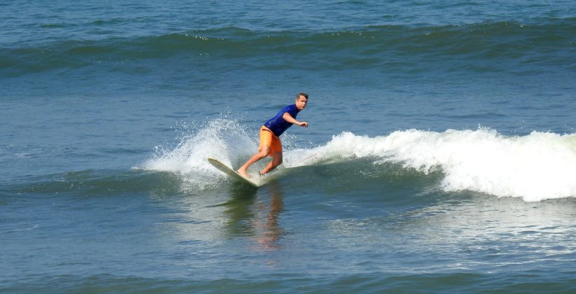 Primeiro Torneio Brasileiro Interclubes de Longboard, Quebra Mar, Santos (SP). Foto: Fábio Paulista.