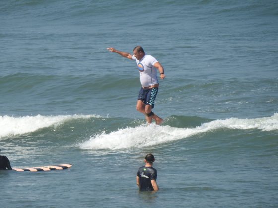 Primeiro Torneio Brasileiro Interclubes de Longboard, Quebra Mar, Santos (SP). Foto: Fábio Paulista.