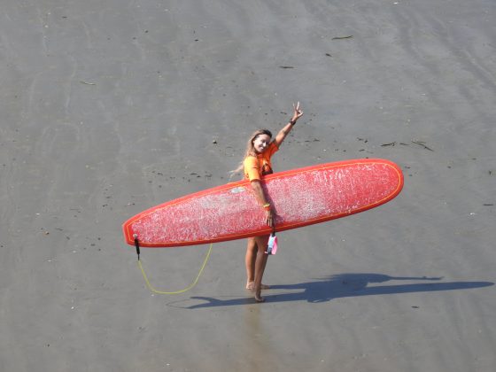 Márcia Portes, Primeiro Torneio Brasileiro Interclubes de Longboard, Quebra Mar, Santos (SP). Foto: Fábio Paulista.