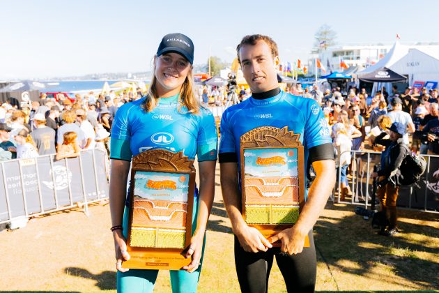 Isabella Nichols e Jordan Lawler, Sydney Surf Pro 2024, North Narrabeen, New South Wales, Austrália. Foto: WSL / Cait Miers.