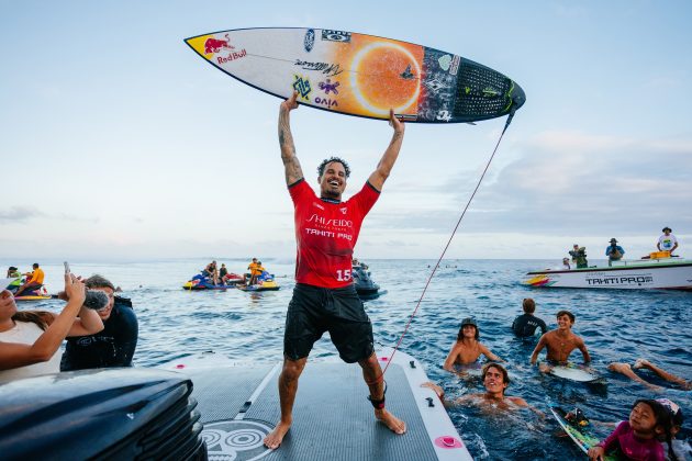 Italo Ferreira, Tahiti Pro 2024, Teahupoo. Foto: WSL / Matt Dunbar.