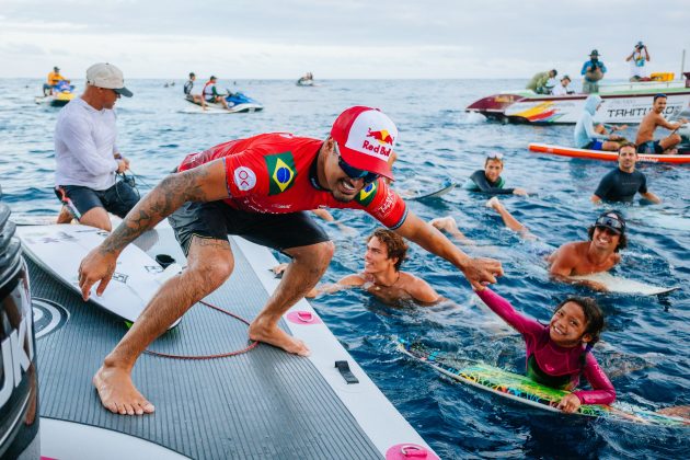 Italo Ferreira, Tahiti Pro 2024, Teahupoo. Foto: WSL / Matt Dunbar.