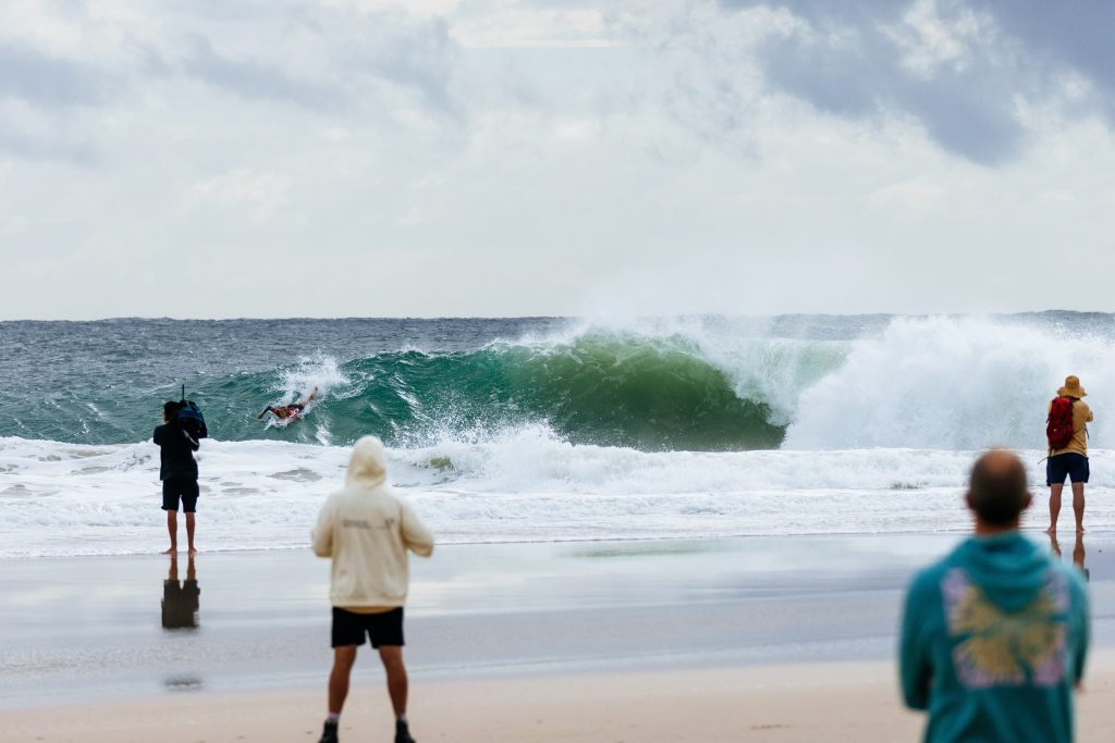 Snapper Rocks dá lugar a Burleigh Heads em 2025.