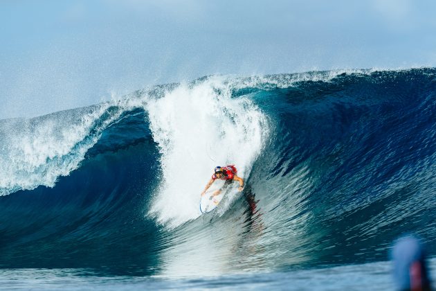 Molly Picklum, Tahiti Pro 2024, Teahupoo. Foto: WSL / Sloane.