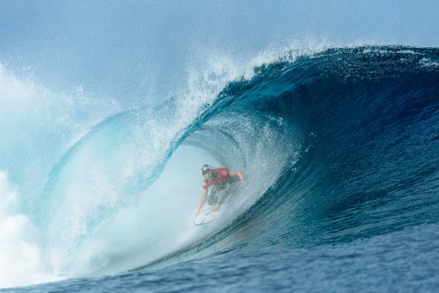 Molly Picklum, Tahiti Pro 2024, Teahupoo. Foto: WSL / Sloane.