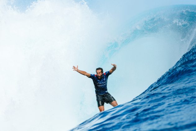 Ramzi Boukhiam, Tahiti Pro 2024, Teahupoo. Foto: WSL / Sloane.