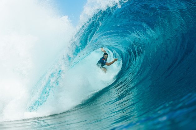 Ramzi Boukhiam, Tahiti Pro 2024, Teahupoo. Foto: WSL / Matt Dunbar.