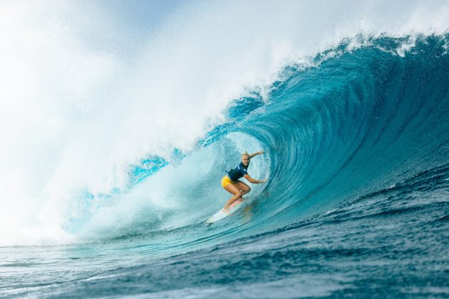 Tatiana Weston-Webb, Tahiti Pro 2024, Teahupoo. Foto: WSL / Matt Dunbar.