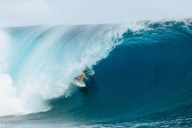 Tatiana Weston-Webb, Tahiti Pro 2024, Teahupoo. Foto: WSL / Matt Dunbar.