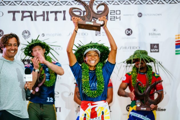 Vahine Fierro, Tahiti Pro 2024, Teahupoo. Foto: WSL / Sloane.