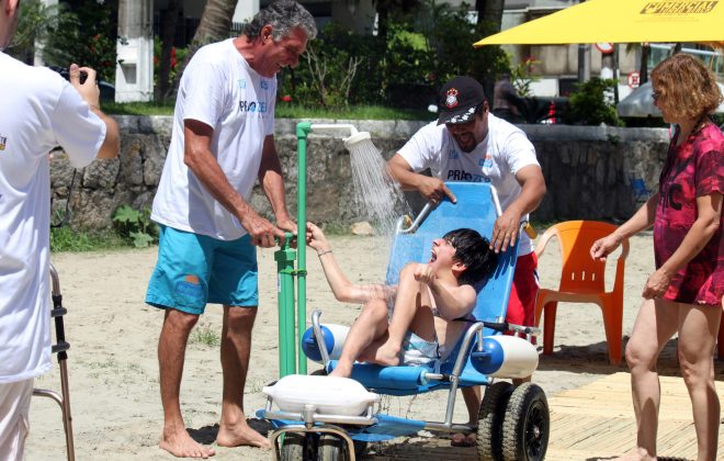 Projeto Dream Challenger, Praia das Astúrias, Guarujá (SP). Foto: Diana Bueno.