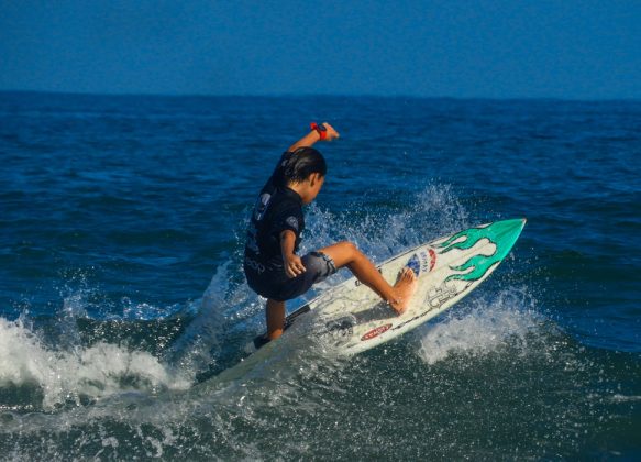 Theo Kogachi, Hang Loose Surf Attack, Praia da Baleia, São Sebastião (SP). Foto: Erik Medalha.