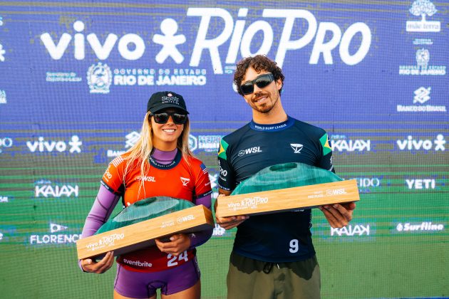 Sawyer Lindblad e Yago Dora, Rio Pro 2024, Point de Itaúna, Saquarema (RJ). Foto: WSL / Thiago Diz.