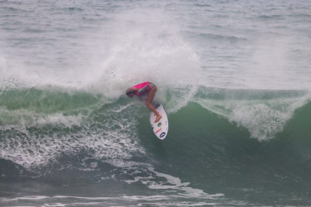 Laura Raupp, LayBack Pro, Prainha, Rio de Janeiro (RJ). Foto: Luiz Blanco / LayBack Pro.