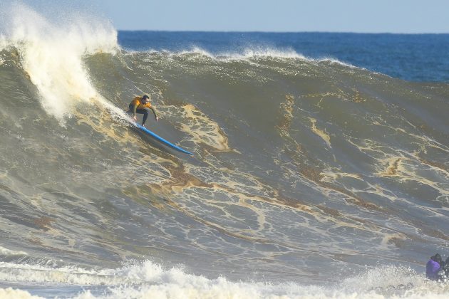 Carlos Henrique, Big Wave Mormaii 2024, praia do Cardoso, Laguna (SC). Foto: Marcio David.