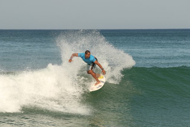 Jojó de Olivença, Circuito Brasileiro Master 2024, Rio Surf Festival, praia da Macumba, Rio de Janeiro. Foto: Pablo Zanocchi.