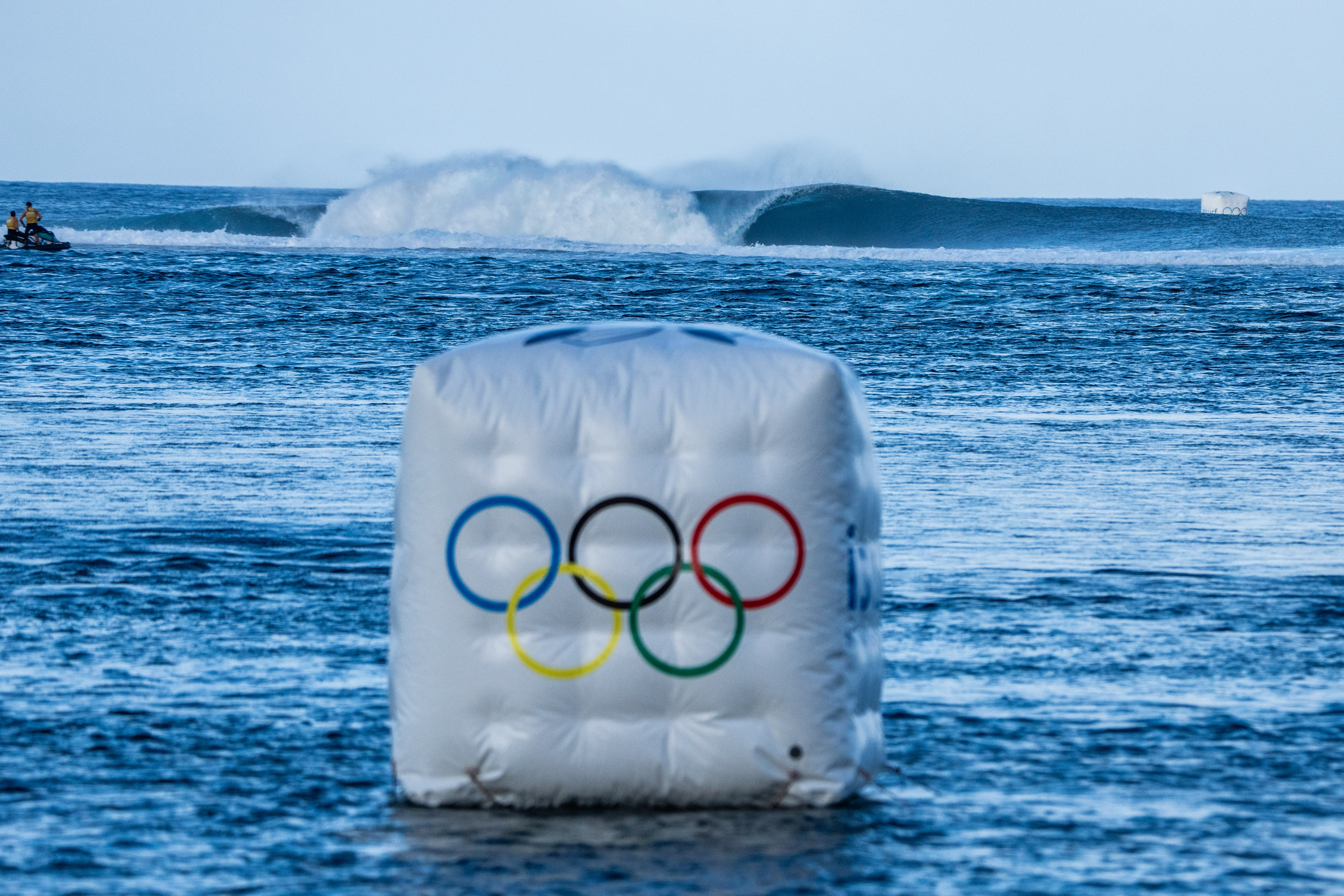 Jogos Olímpicos devem recomeçar na segunda-feira em Teahupoo, Taiti