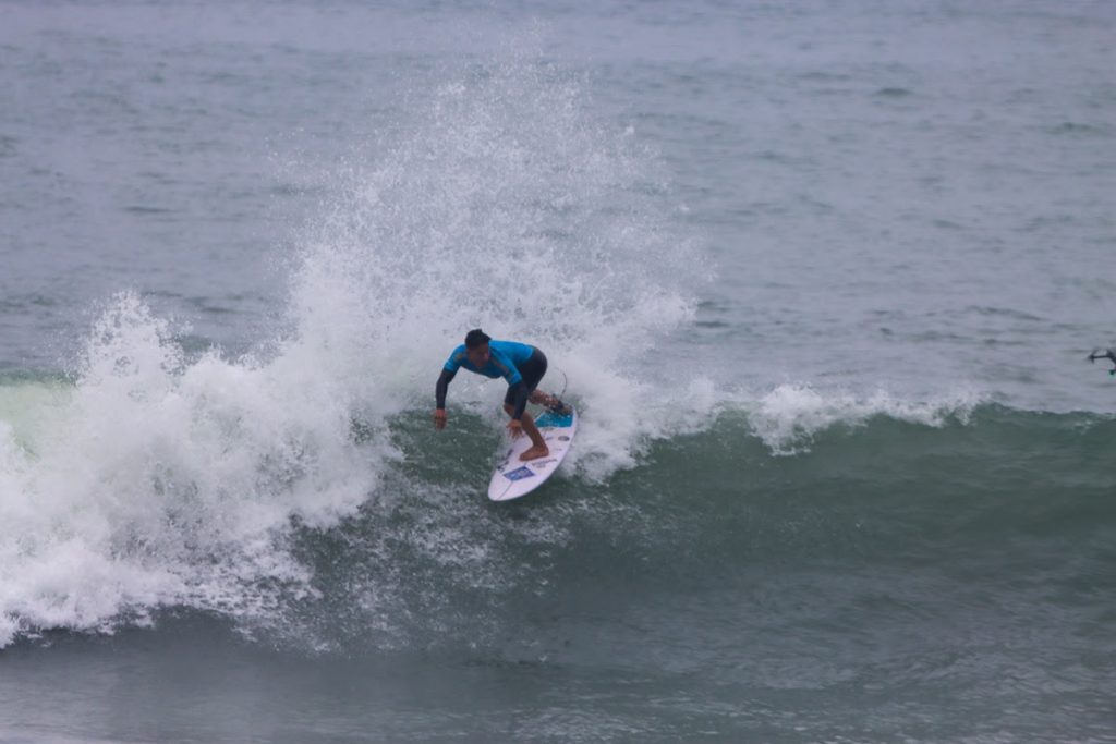 Walley Guimarães estreia na primeira fase do Layback Pro Prainha.