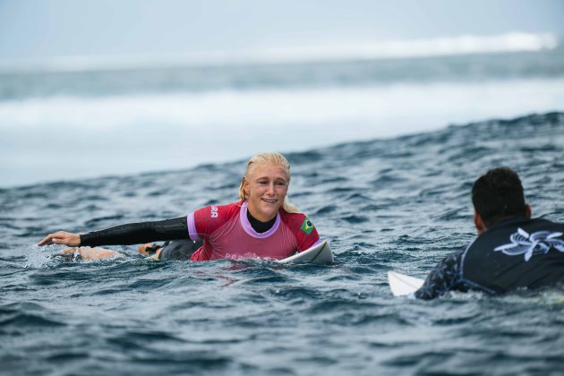 Tatiana Weston-Webb e Paulo Moura, Jogos Olímpicos 2024, Teahupoo, Taiti. Foto: ISA / Beatriz Ryder.