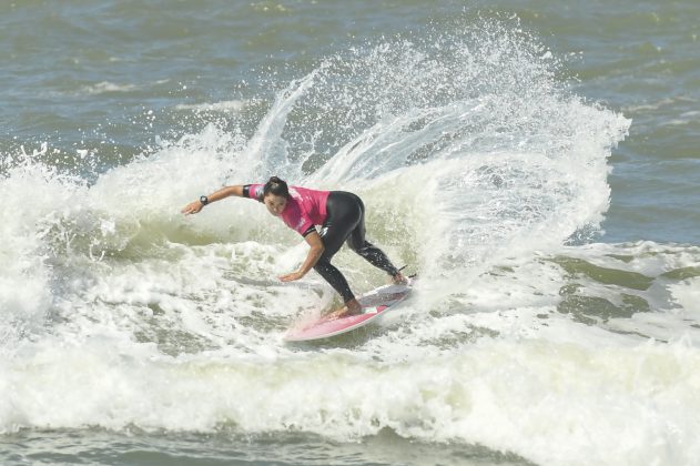 Tainá Hinckel, São Chico Pro, São Francisco do Sul (SC). Foto: Márcio David.