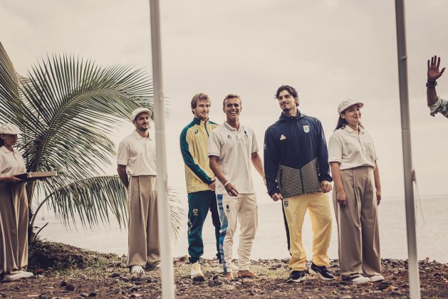 Jack Robinson, Kauli Vaast e Gabriel Medina, Jogos Olímpicos 2024, Teahupoo, Taiti. Foto: ISA / Pablo Franco.