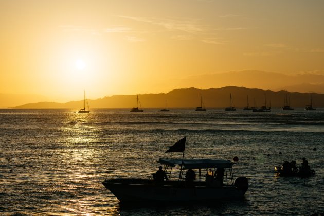 Nascer do sol, Fiji Pro 2024, Cloudbreak, Tavarua. Foto: WSL / Matt Dunbar.