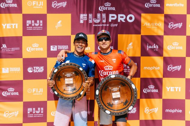 Rio Waida e Griffin Colapinto, Fiji Pro 2024, Cloudbreak, Tavarua. Foto: WSL / Matt Dunbar.