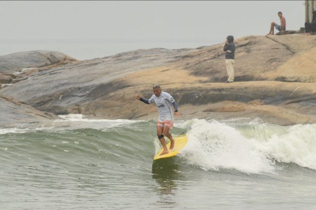 Marcos Silva, Circuito Catarinense de Longboard 2024, Terceira Pedra, Praia de Itapoá (SC). Foto: Márcio David.