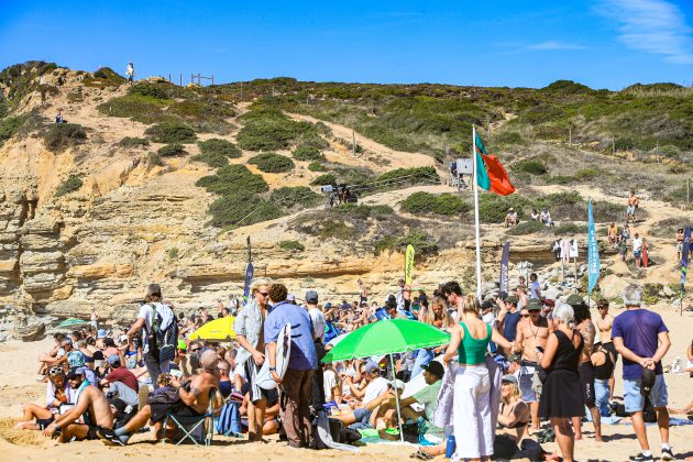 Público, Ericeira Pro 2024, Ribeira D'Ilhas, Portugal. Foto: WSL / Masurel.