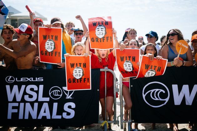 Torcida do Griffin Colapinto, WSL Finals 2024, Trestles, Califórnia (EUA). Foto: WSL / Thiago Diz.