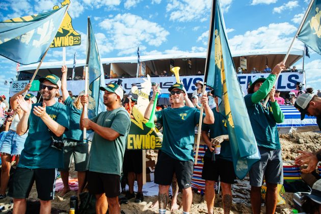 Torcida do Ethan Ewing, WSL Finals 2024, Trestles, Califórnia (EUA). Foto: WSL / Heff.