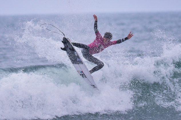 Bryan Almeida, Copa SP, Hang Loose Surf Attack, Praia de Camburi, São Sebastião (SP). Foto: Erik Medalha.