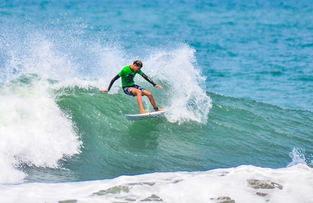 Eduardo Mulford, Hang Loose Surf Attack, Praia de Camburi, São Sebastião (SP). Foto: Erik Medalha.