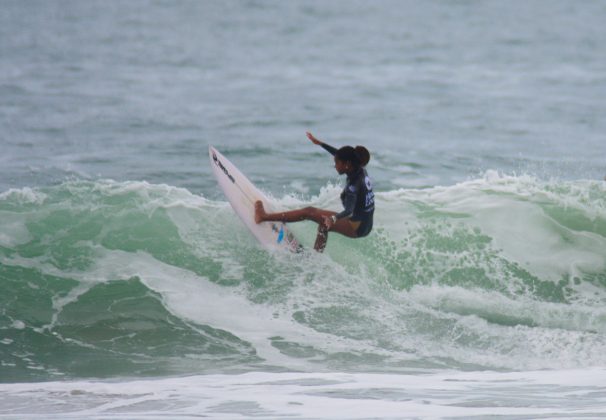 Maria Eduarda, Hang Loose Surf Attack 2024, Praia de Camburi, São Sebastião (SP). Foto: Erik Medalha.