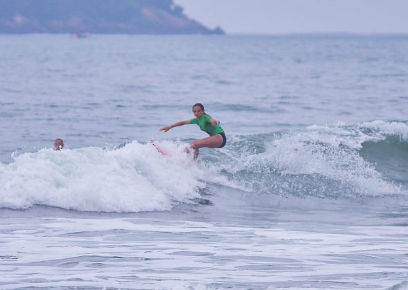 Nalu Carratu, Copa SP, Hang Loose Surf Attack, Praia de Camburi, São Sebastião (SP). Foto: Erik Medalha.