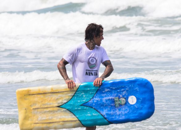 Hang Loose Surf Attack, Praia de Camburi, São Sebastião (SP). Foto: Erik Medalha.