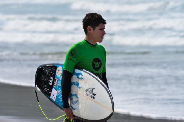 Hang Loose Surf Attack, Praia de Camburi, São Sebastião (SP). Foto: Erik Medalha.