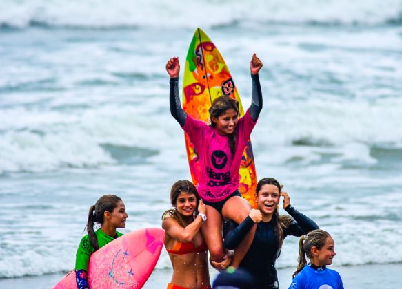 Hang Loose Surf Attack, Praia de Camburi, São Sebastião (SP). Foto: Erik Medalha.