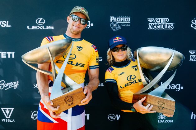 John John Florence e Caitlin Simmers, WSL Finals 2024, Trestles, Califórnia (EUA). Foto: WSL / Thiago Diz.