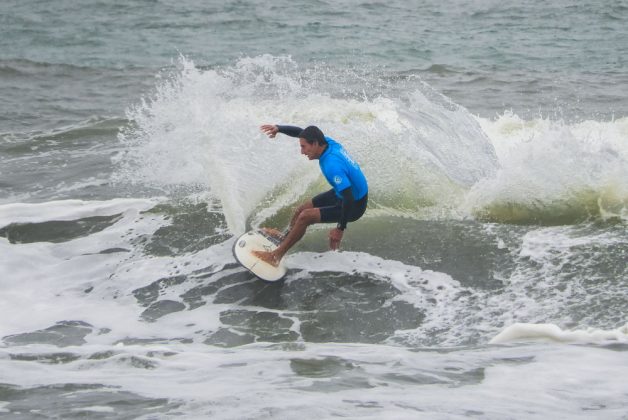 Alexandre Felicio, SPSurf Master 2024, Praia do Centro, Peruíbe (SP). Foto: Erik Medalha.