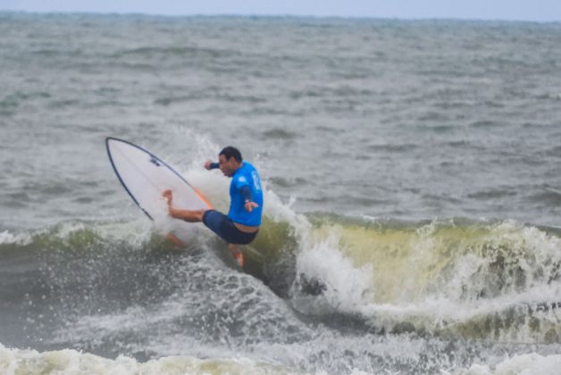 Felipe Oliveira, SPSurf Master 2024, Praia do Centro, Peruíbe (SP). Foto: Erik Medalha.