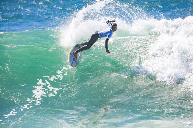 Teresa Bonvalot, Ericeira Pro 2024, Ribeira D'Ilhas, Portugal. Foto: WSL / Masurel.