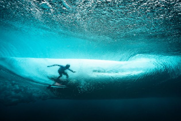 Taj Burrow, Four Seasons Maldives Surfing Championships Trophy, Sultans, Maldivas. Foto: Jon Frank.