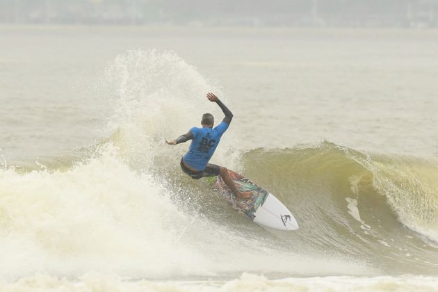 Márcio Leal, CBSurf BC Surf Festival, Praia Central, Camboriú (SC). Foto: Márcio David.