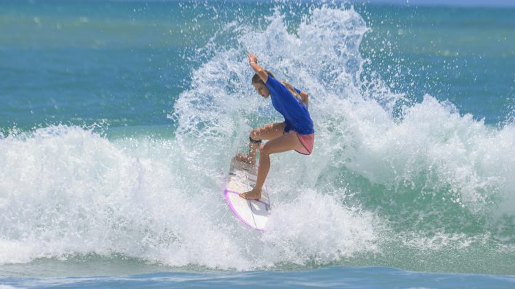 Analu Dia, Francês Surf Festival, Marechal Deodoro (AL). Foto: Fabio Barrios de Oliveira.