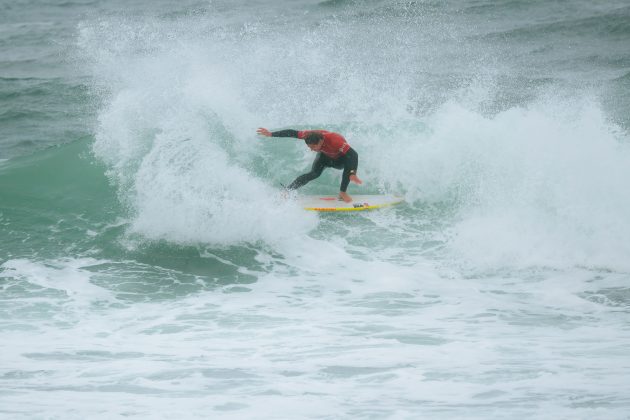 Callum Robson, Ericeira Pro 2024, Ribeira D'Ilhas, Portugal. Foto: WSL / Manel Geada.