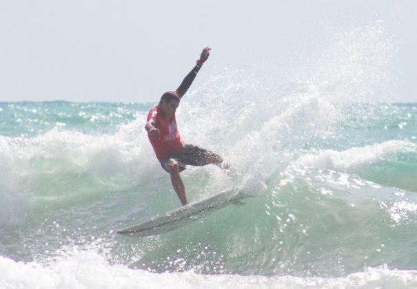 Cláudio Marroquim, Pernambucano de Surf 2024, Praia do Cupe, Porto de Galinhas, Ipojuca (PE). Foto: Alexandre Gondim.