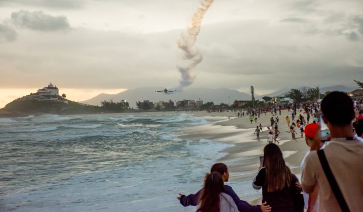 Esquadrilha Ceu, Corona Saquarema Pro 2024, Praia de Itaúna (RJ). Foto: Esquadrilha Ceu.