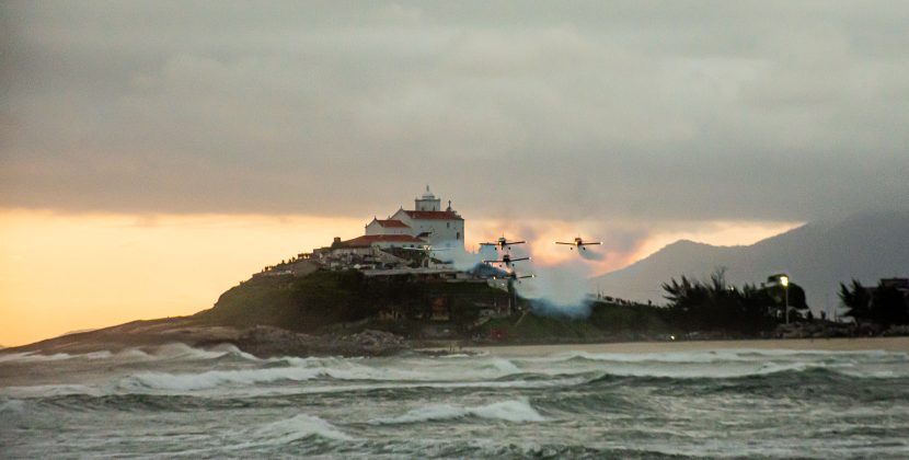 Esquadrilha Ceu, Corona Saquarema Pro 2024, Praia de Itaúna (RJ). Foto: Esquadrilha Ceu.